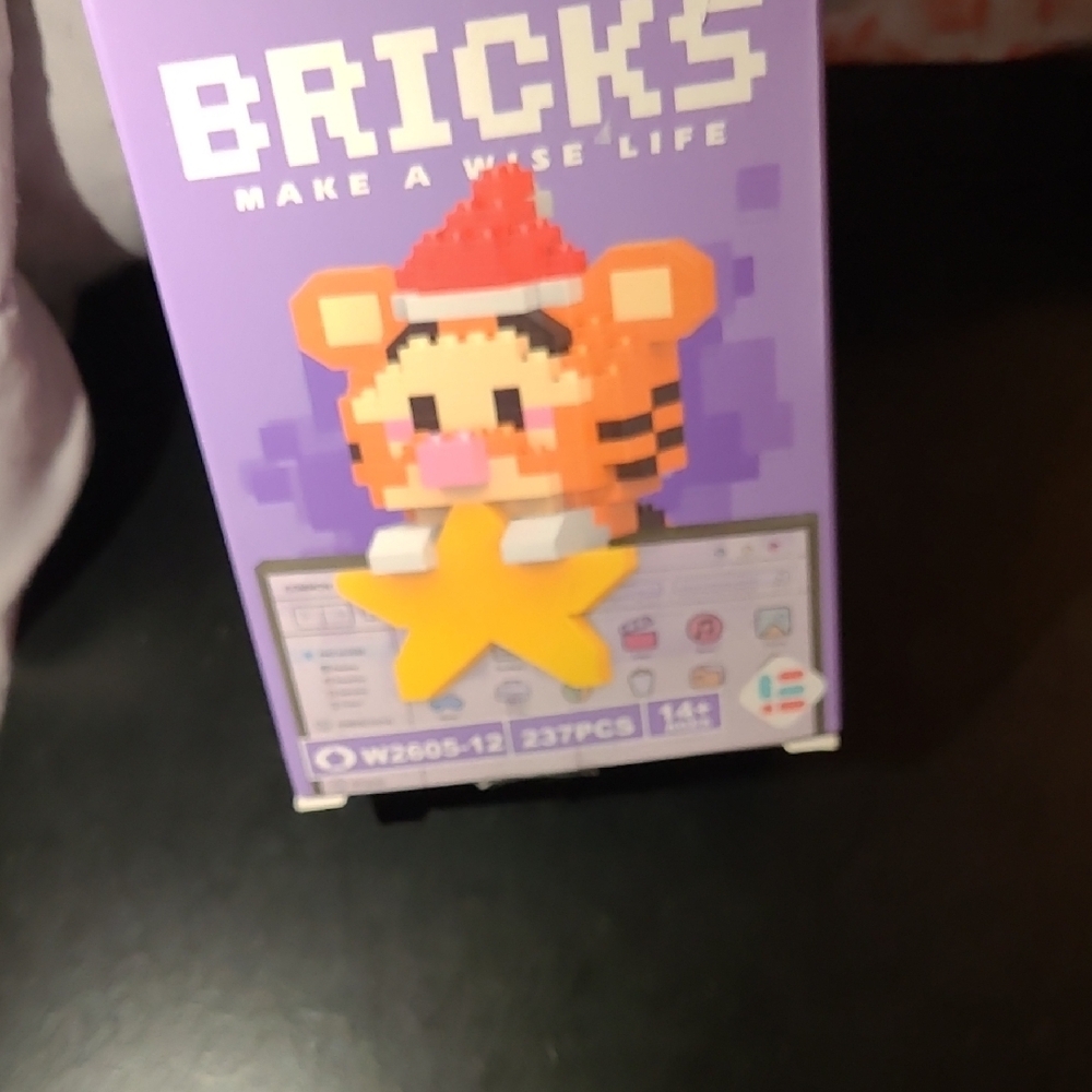 Purple Bricks Toy Set